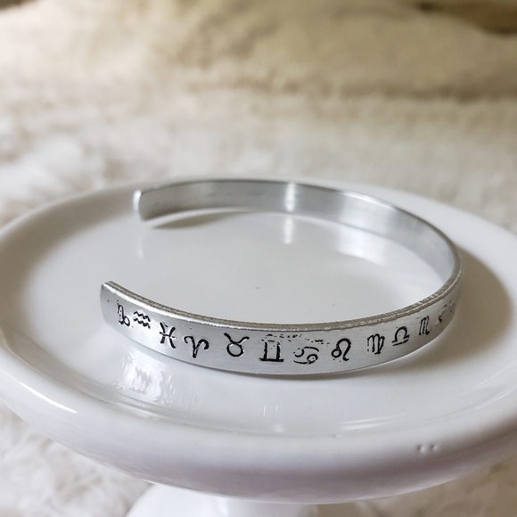 🆕️✋️ handmade • astrology bracelet - Picture 4 of 7